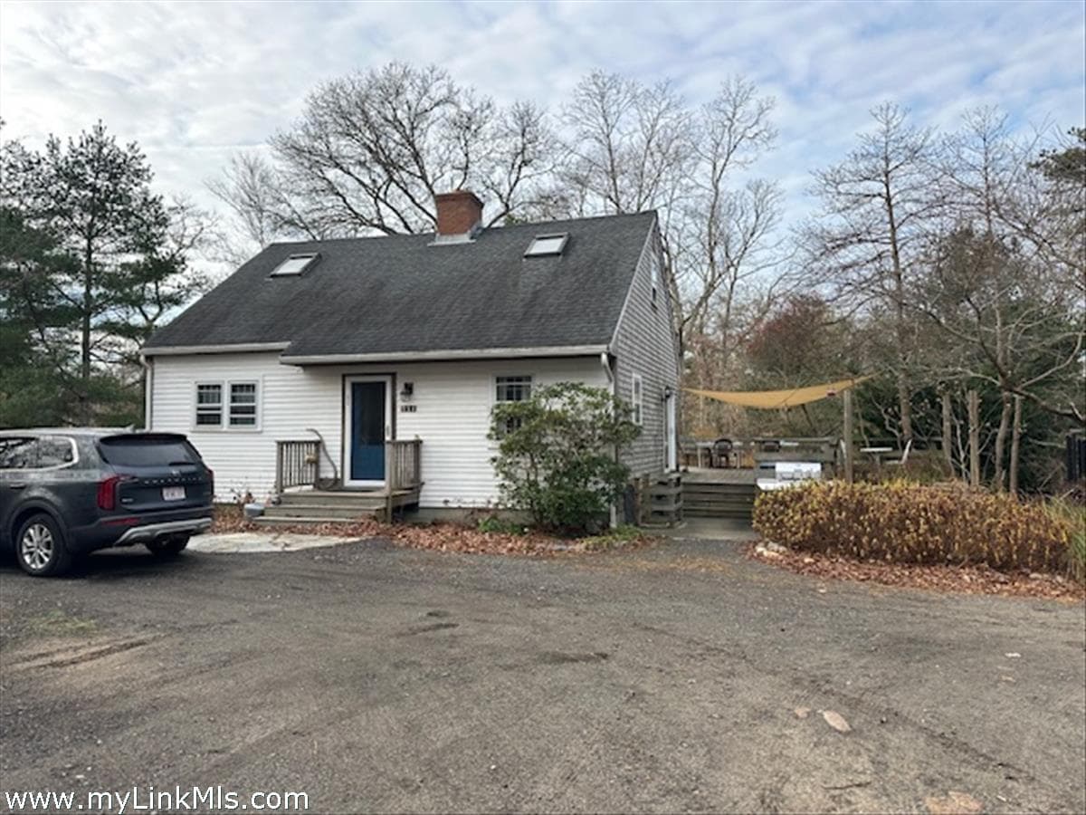 211 Edgartown - Vineyard Haven Road